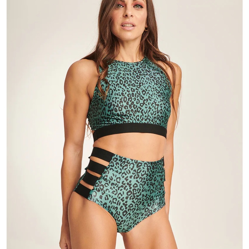 NWT Pole Shorts